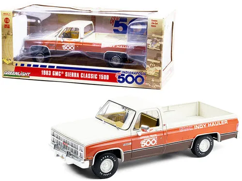 /img/53800-gmc-sierra-diecast-display.webp