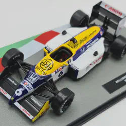 /img/53817-ferrari-f2004-diecast.webp