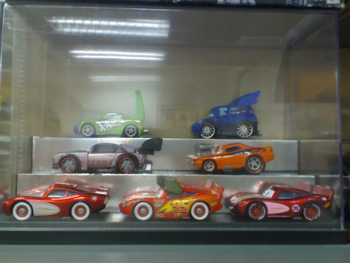 53819 limited edition disney cars