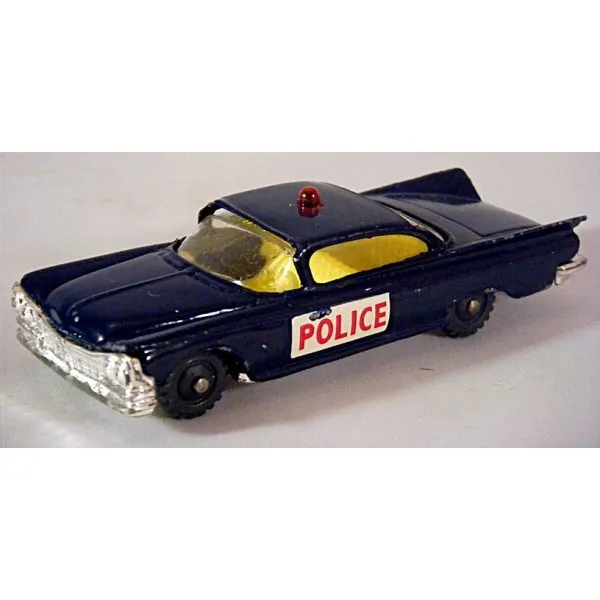 /img/53824-husky-corgi-diecast-scale.webp