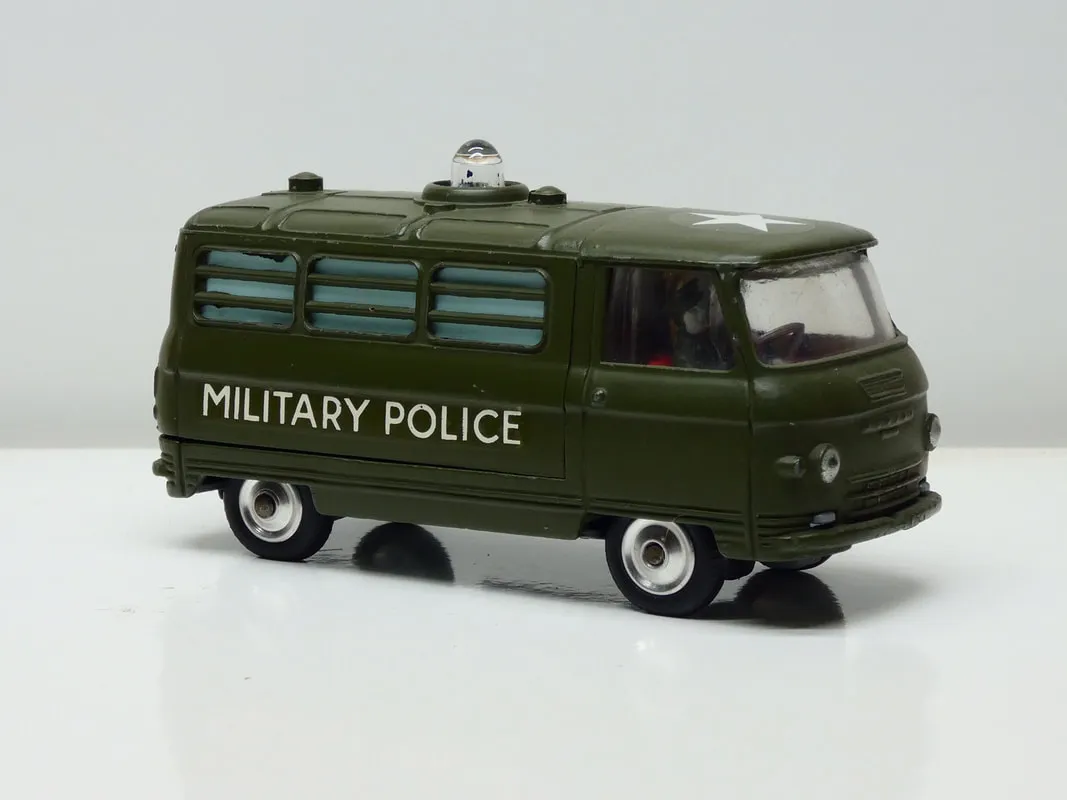 53834 diecast car 4