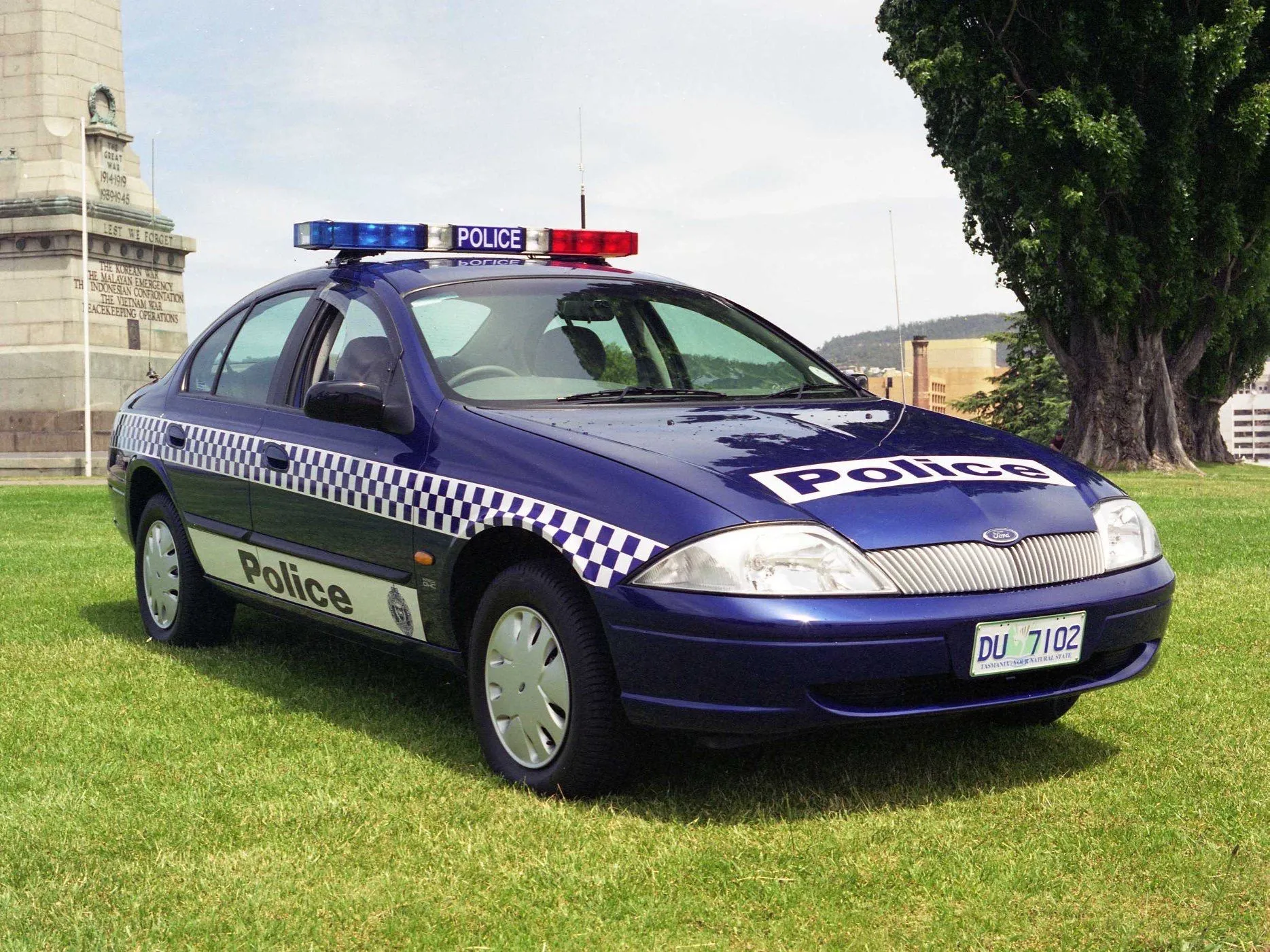 53835 australian police car diecast 2