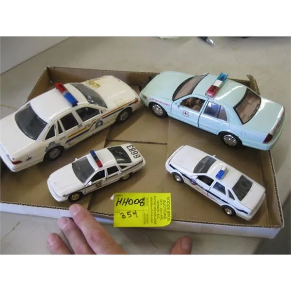 53841 chicago police car diecast 1