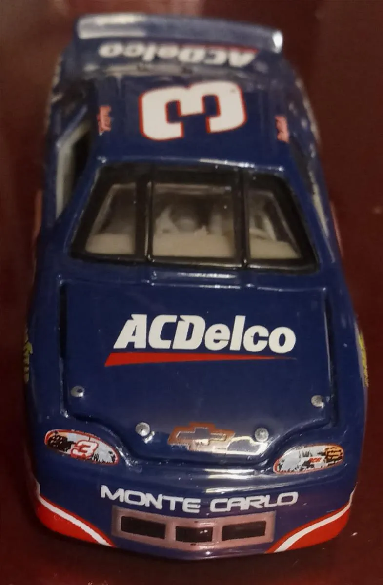 /img/53871-collecting-diecast-models.webp