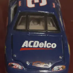 /img/53871-collecting-diecast-models.webp