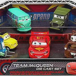 /img/53886-cleaning-diecast-cars.webp