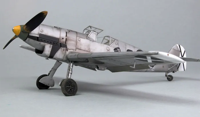 53897 bf109 diecast model4
