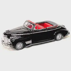 /img/53913-diecast-car-display.webp