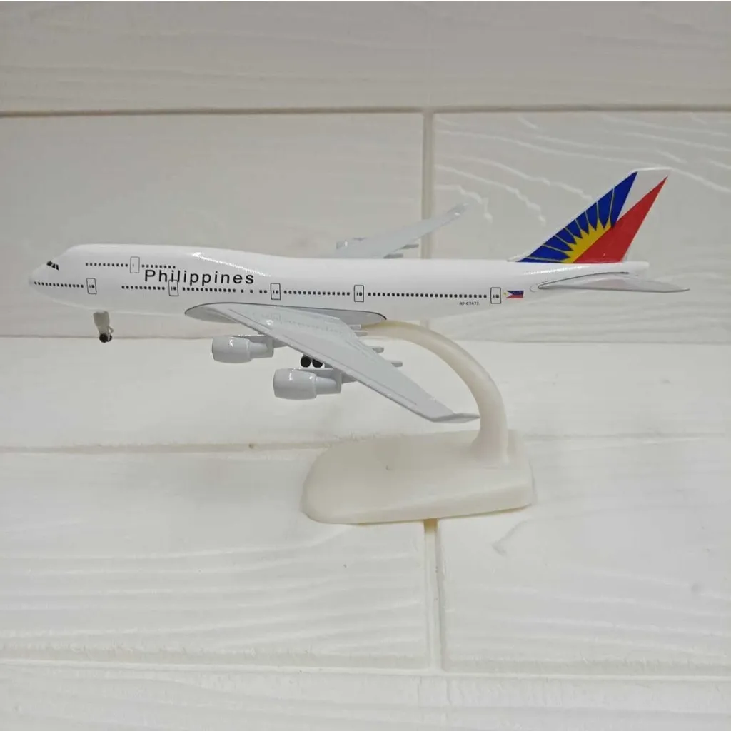 53917 diecast scale comparison