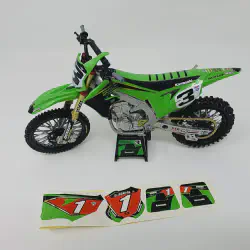 /img/53918-kx450f-gift.webp