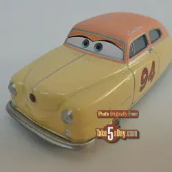 /img/53921-louise-nash-cars-3-physical-stores.webp