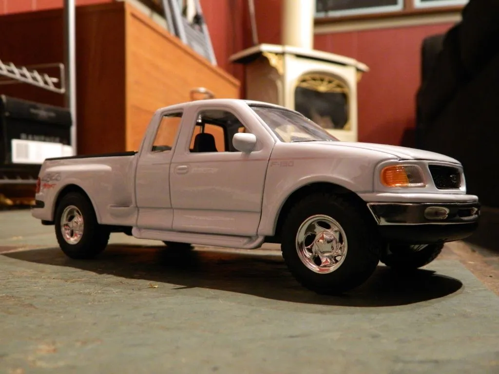 53926 f150 diecast main