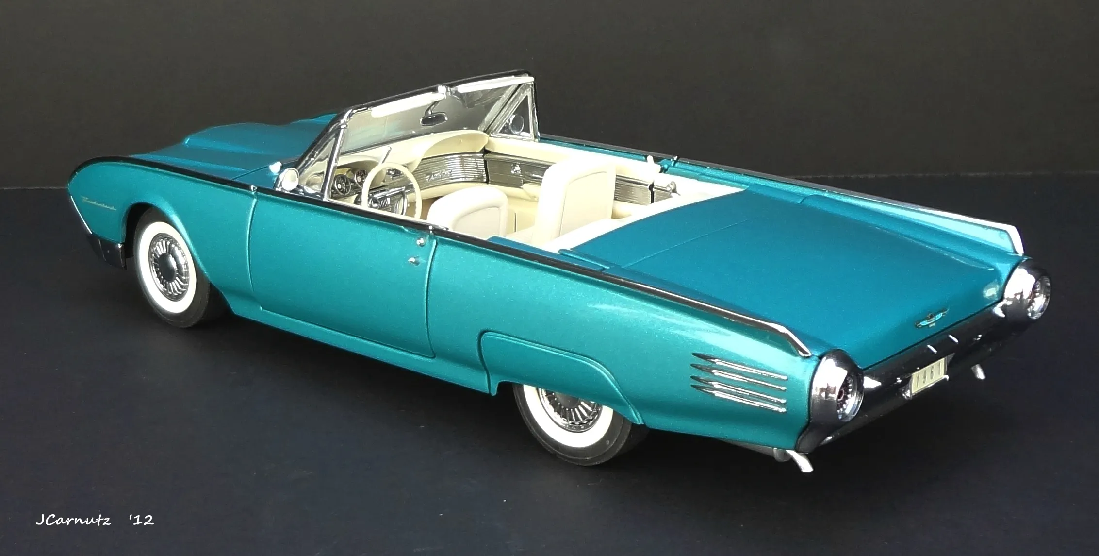 53935 thunderbird 1 diecast history