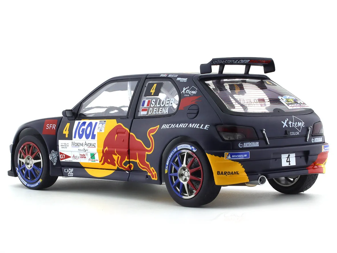/img/53941-diecast-model-display.webp
