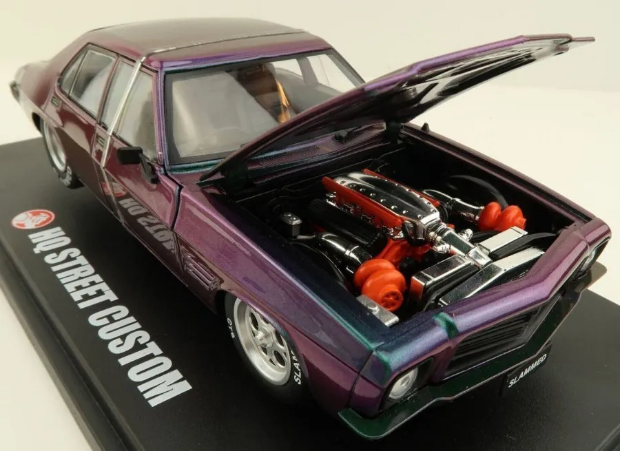 54005 holden monaro diecast model4