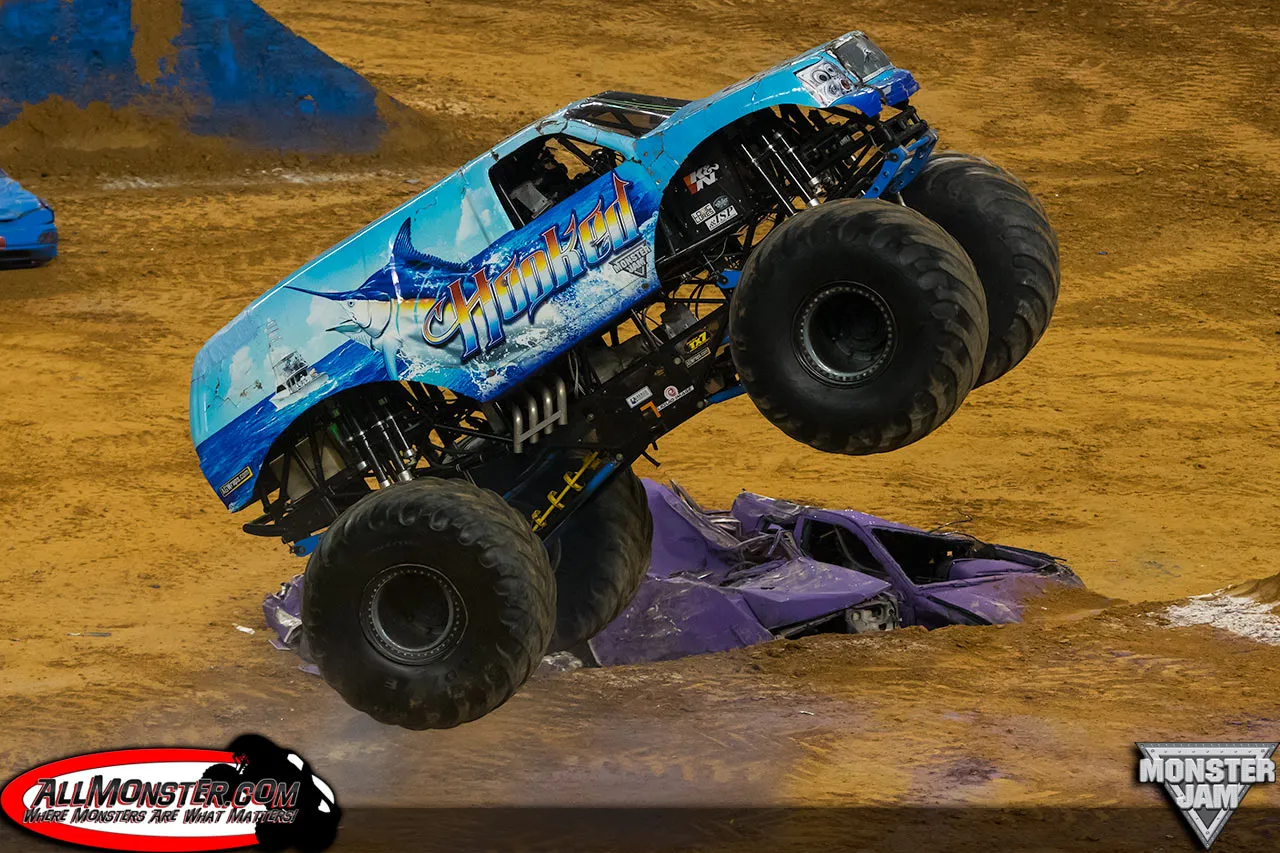 54016 blue thunder 2015