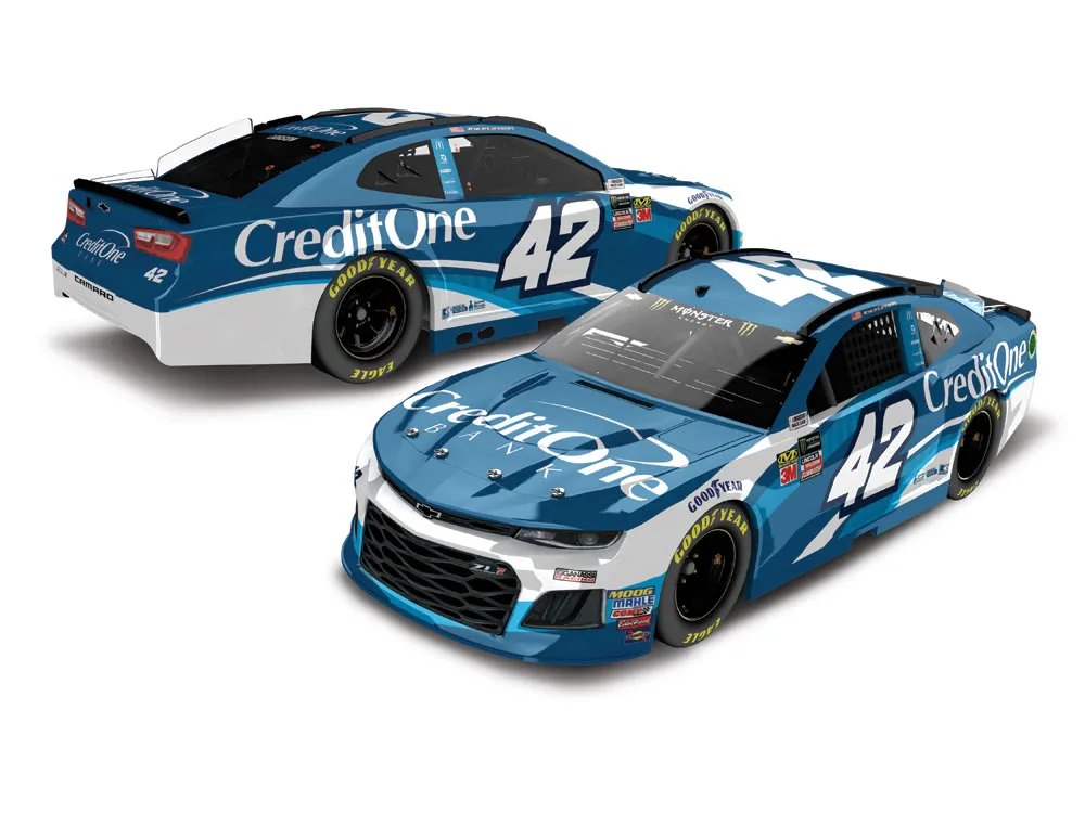 /img/54033-kyle-larson-diecast-display.webp