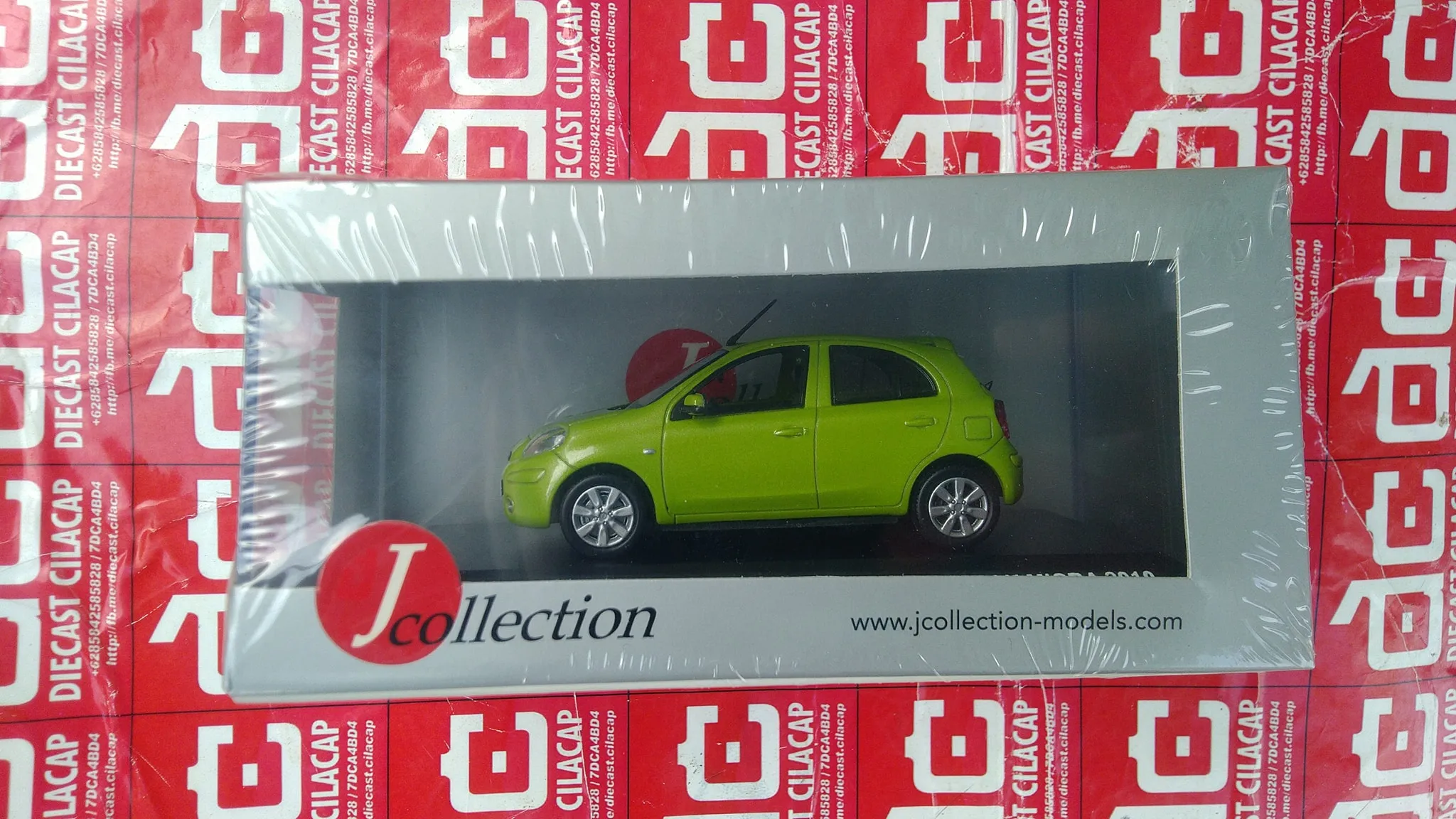 54046 diecast nissan micra 1 18