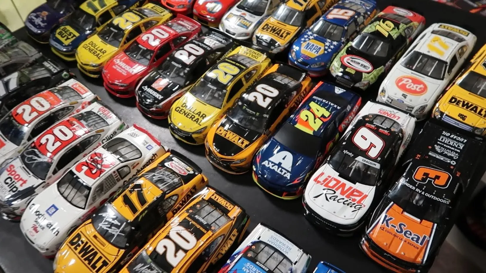 54082 online marketplace diecast