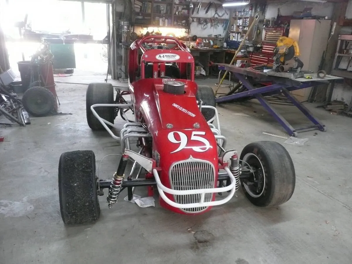 /img/54092-sprint-car-model5.webp