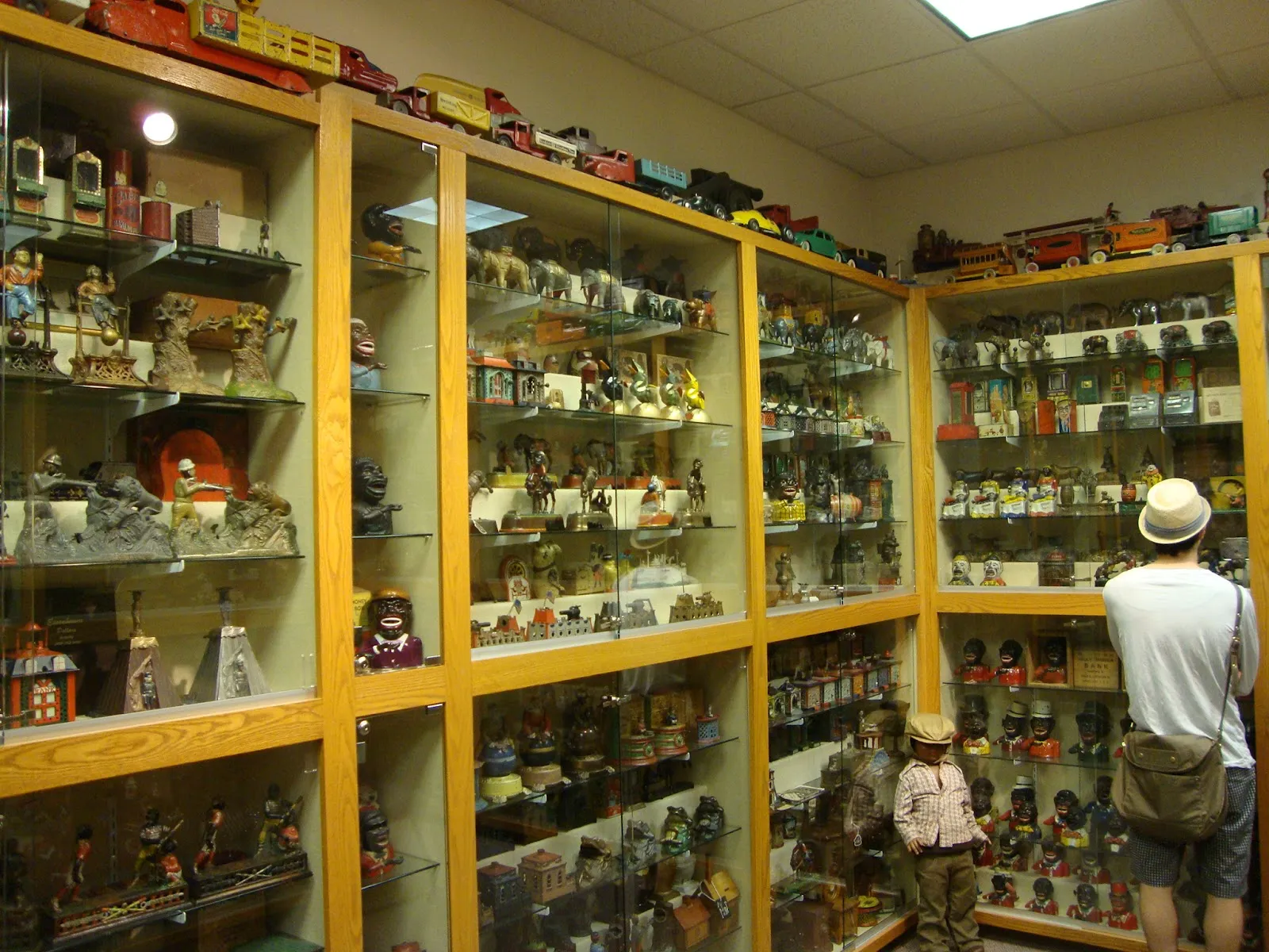54107 diecast model storage